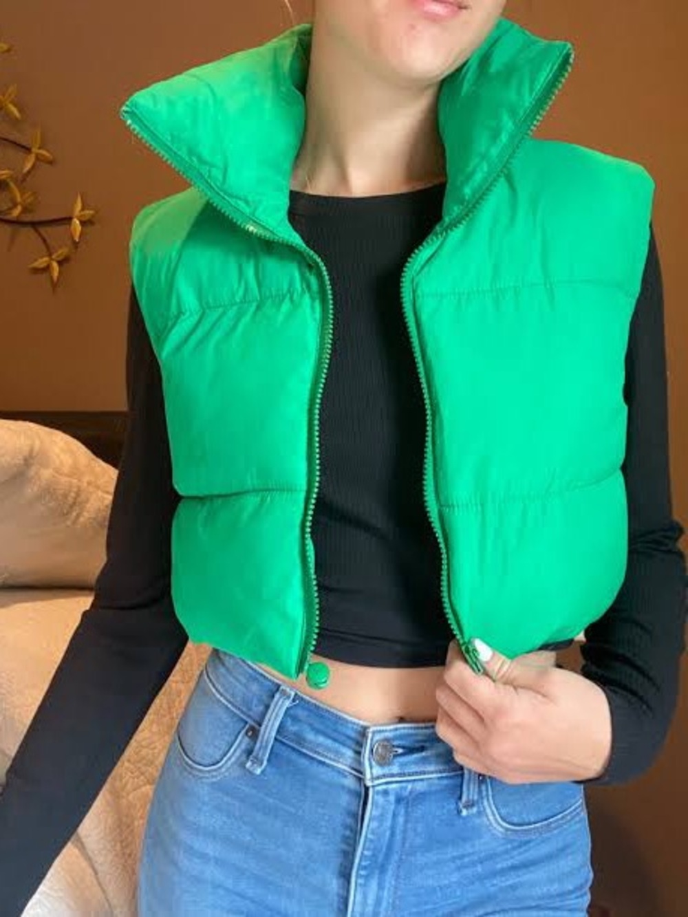 Green Cropped Puffer Vest Size M | Game Day, NFL, Streetwear, Athleisure, - Picture 2 of 8